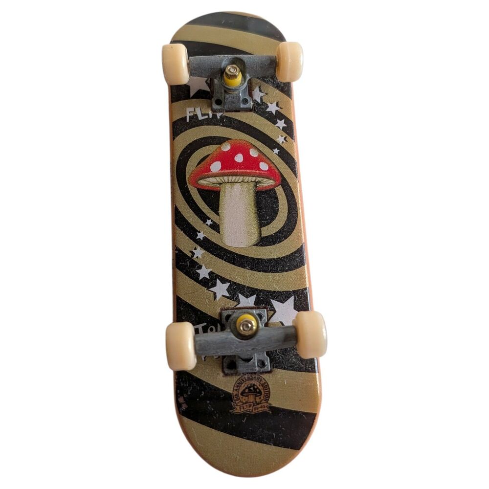 Mushroom Tom Penny Flip Tech Deck